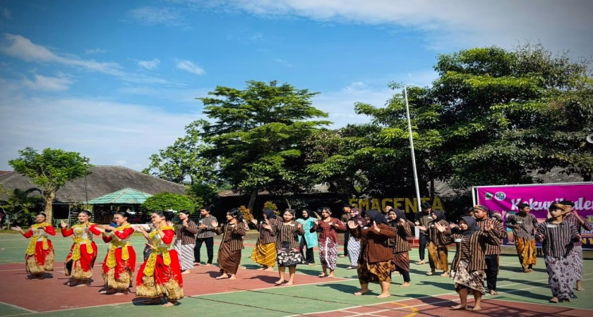 Kokulikuler Kelas X Angkat Tema Dolanan Tradisional