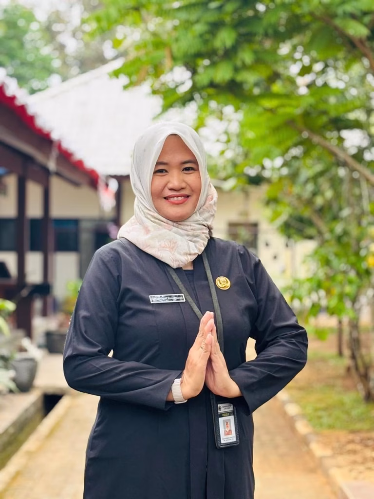 kepala-sekolah-1 Kepala Sekolah 1